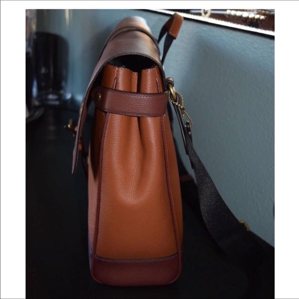 SOLD NWT Coach Hudson Leather Messenger Bag - Picture 6 of 8